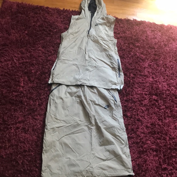 nike windbreaker skirt